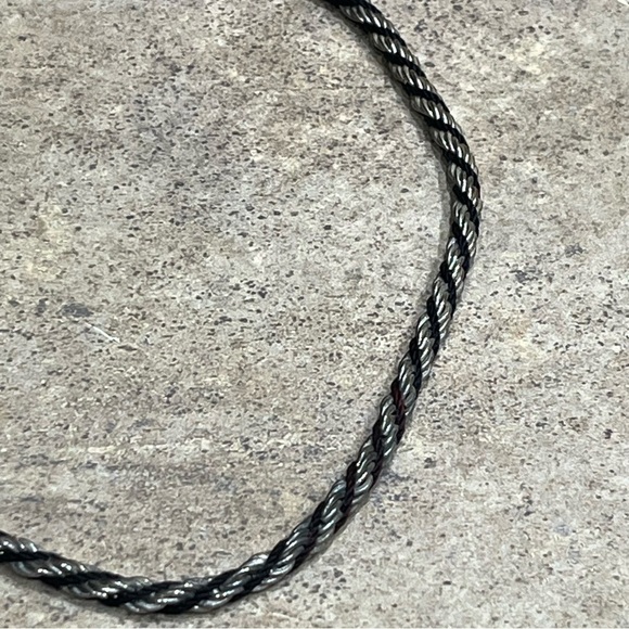 Faux, Costume, Estate Jewelry, Necklaces - Picture 4 of 8